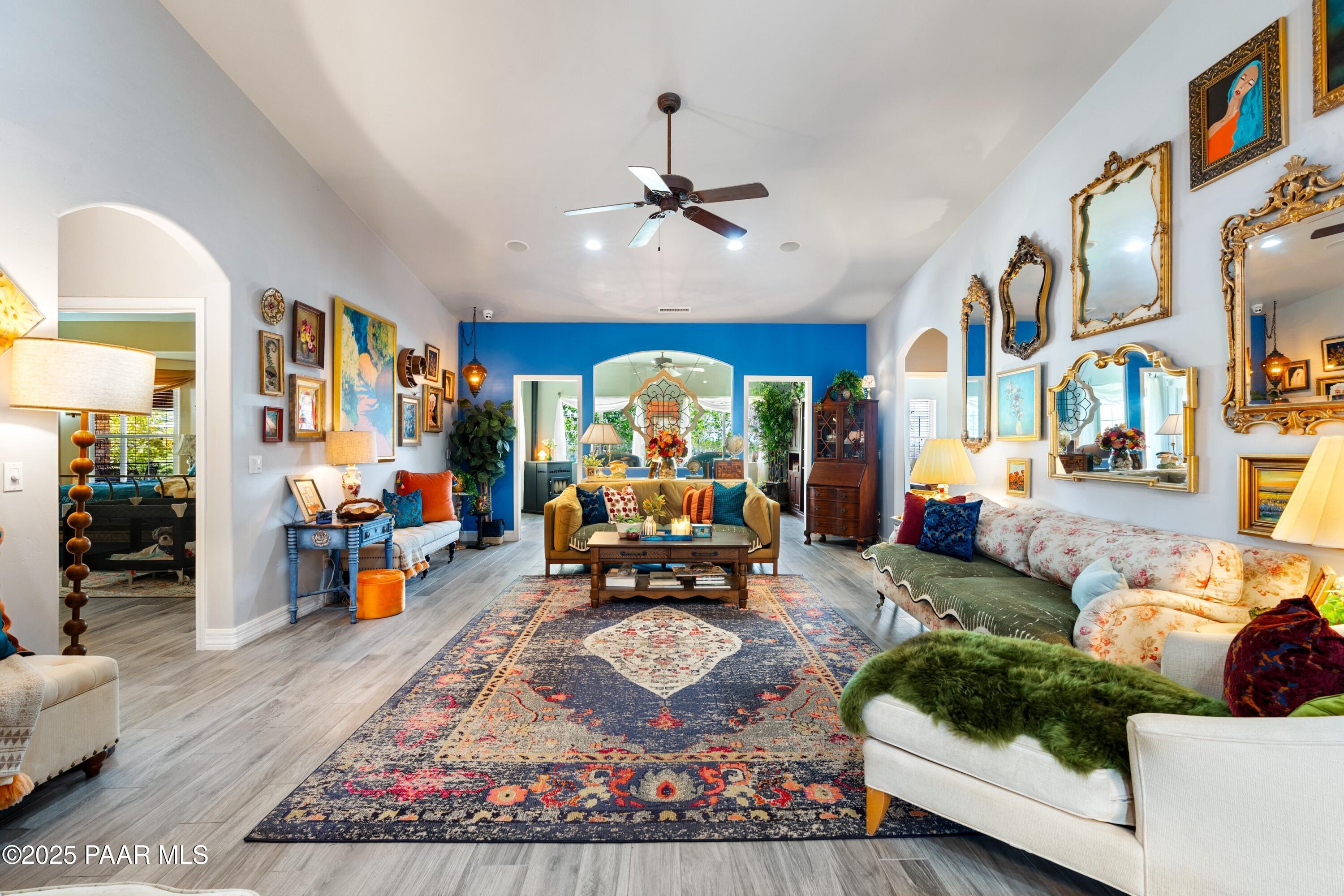 1530 West Ridge Drive Prescott, AZ 86305 - Photo 20 of 71 020_Living Room