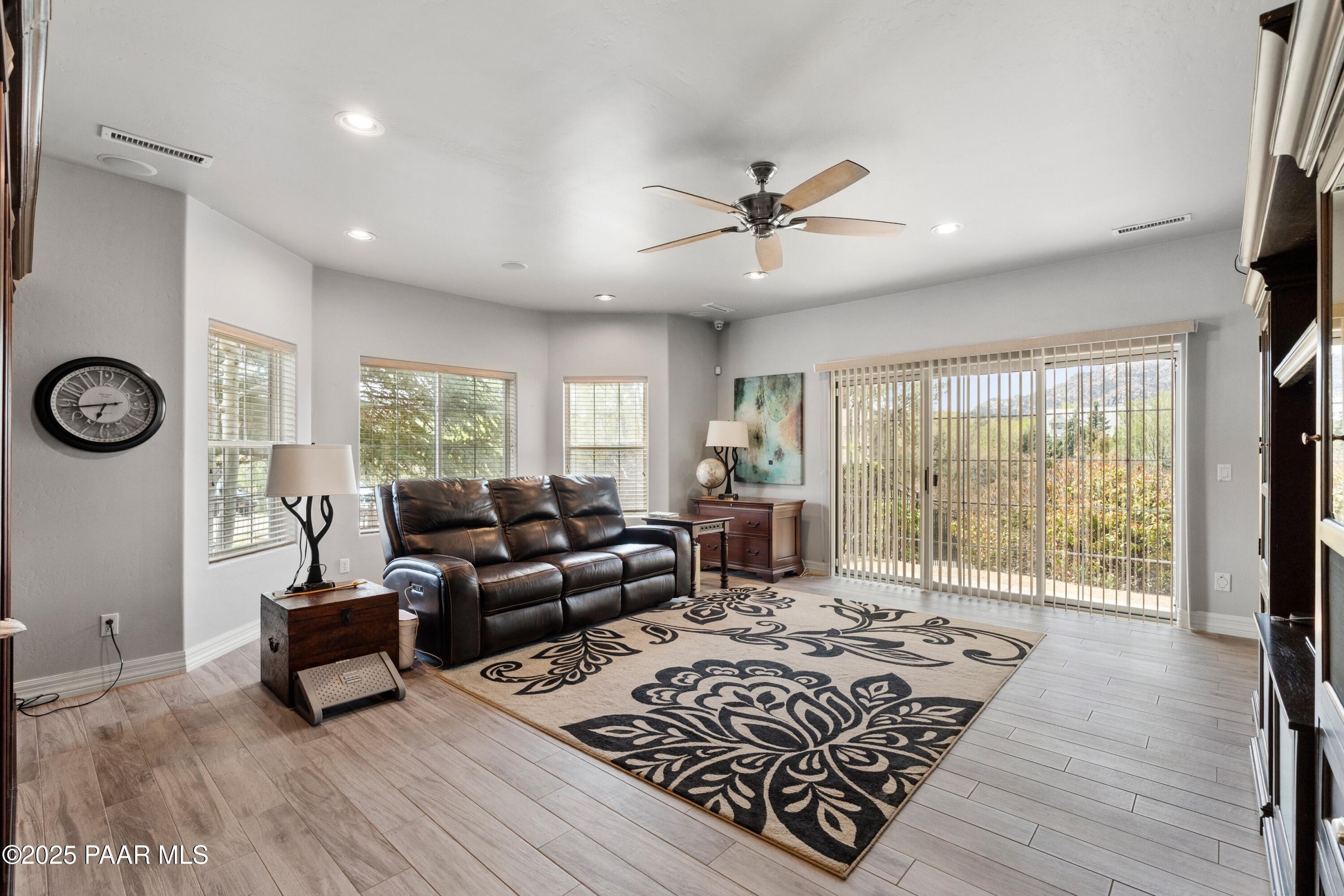 1530 West Ridge Drive Prescott, AZ 86305 - Photo 30 of 71 030_Family Room