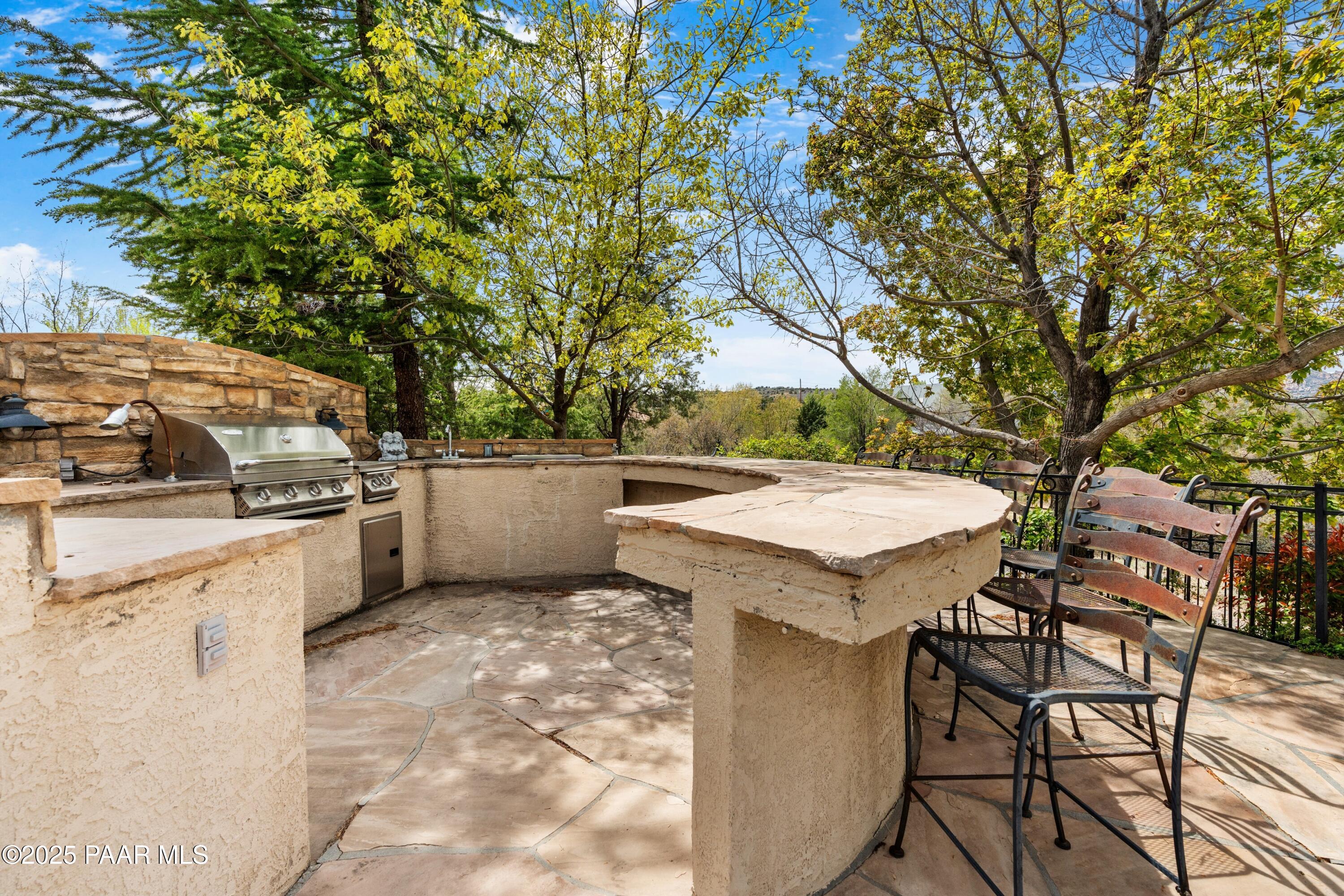 1530 West Ridge Drive Prescott, AZ 86305 - Photo 50 of 71 050_Mid Level Patio Barbecue & Bar