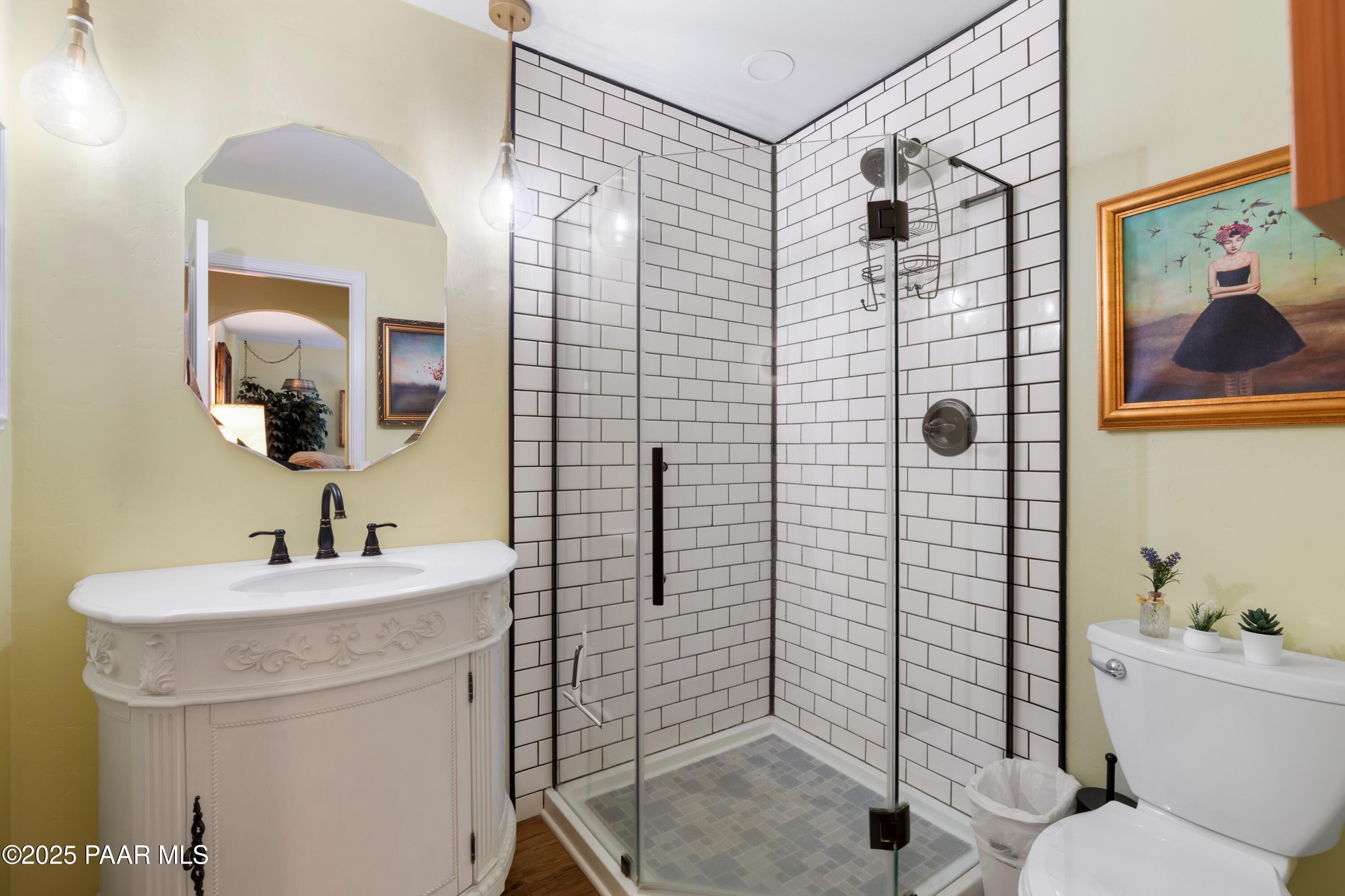 1530 West Ridge Drive Prescott, AZ 86305 - Photo 64 of 71 064_Guesthouse Bathroom