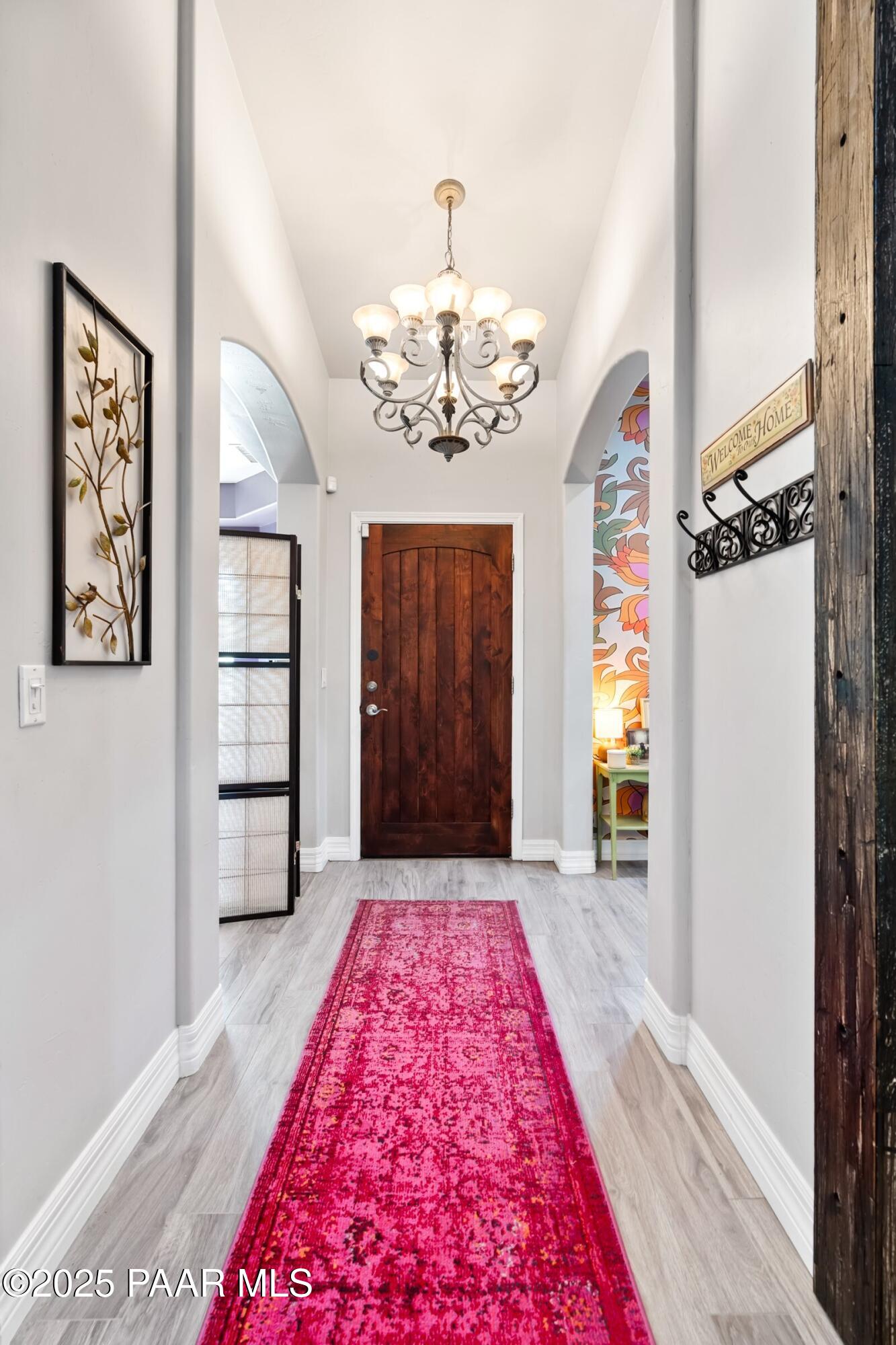 1530 West Ridge Drive Prescott, AZ 86305 - Photo 9 of 71 009_Foyer