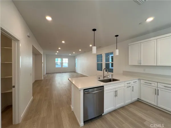$3,900 | 2544 Dorris Street, El Monte, CA 91733
