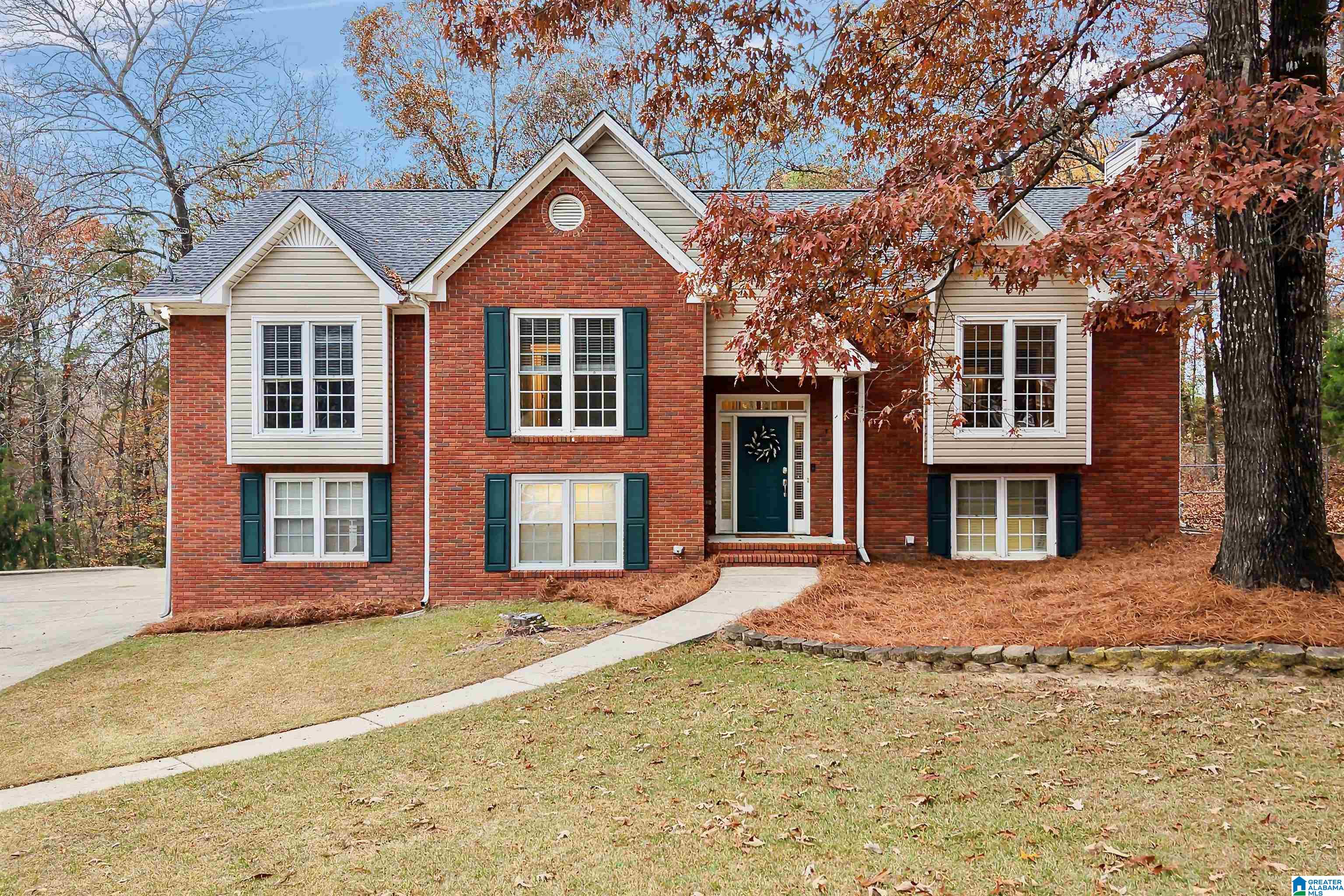 710 Forest Hills Trace Alabaster, AL 35007 - Photo 1 of 45