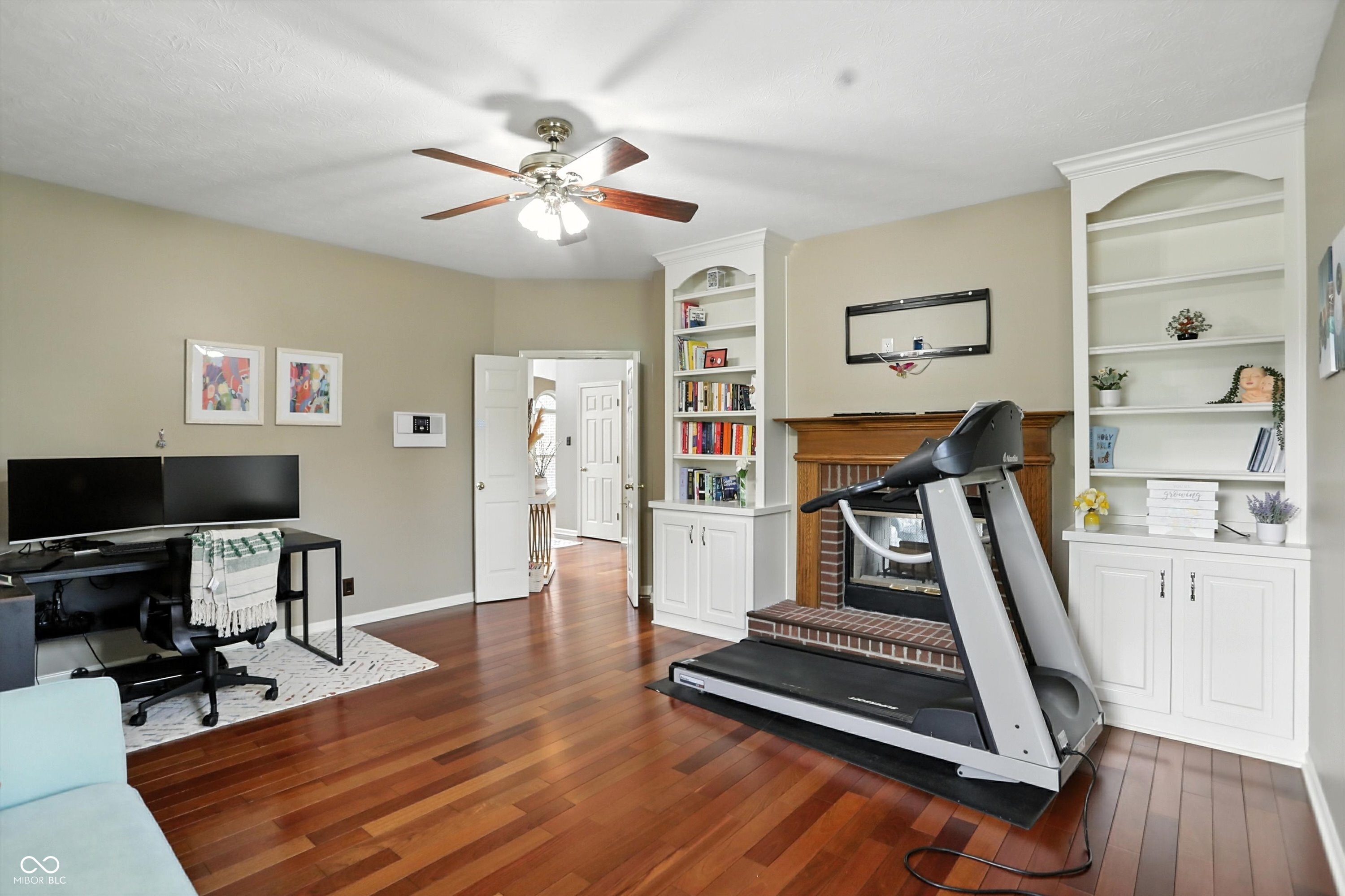 8946 Tilly Mill Road Indianapolis, IN 46278 - Photo 14 of 41 Gallery Image 14