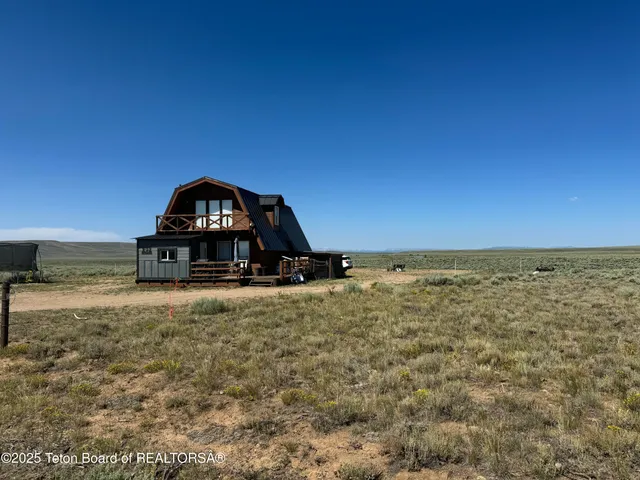 $360,000 | 22 Mason Drive, Cora, WY 82941