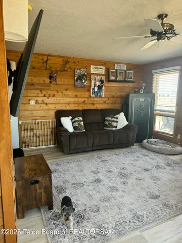 $360,000 | 22 Mason Drive, Cora, WY 82941