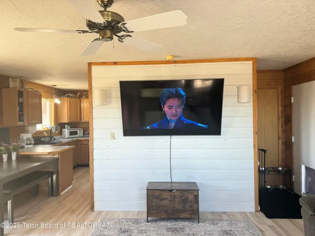 $360,000 | 22 Mason Drive, Cora, WY 82941