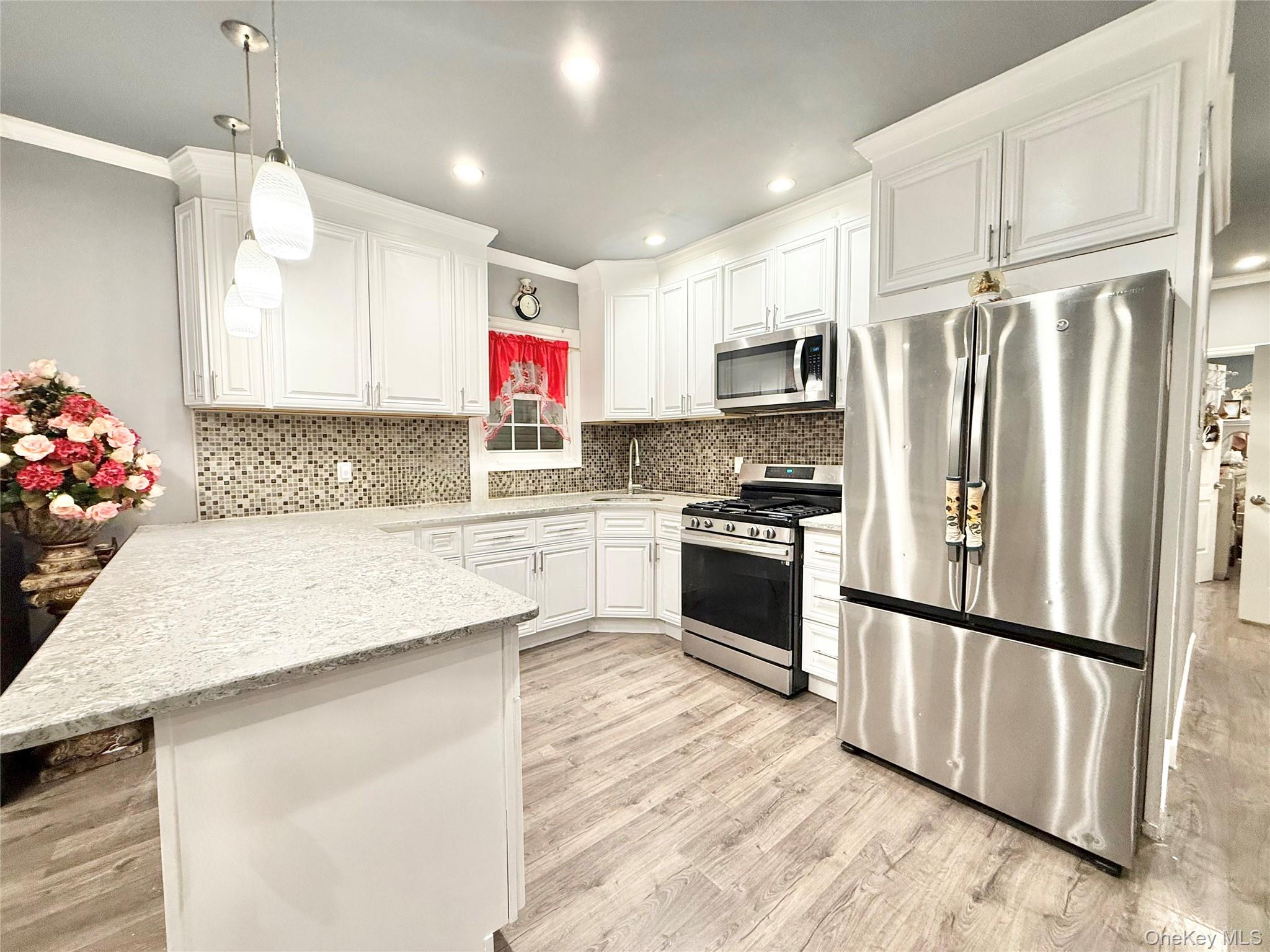 11629 166th Street Queens, NY 11434 - Photo 5 of 12