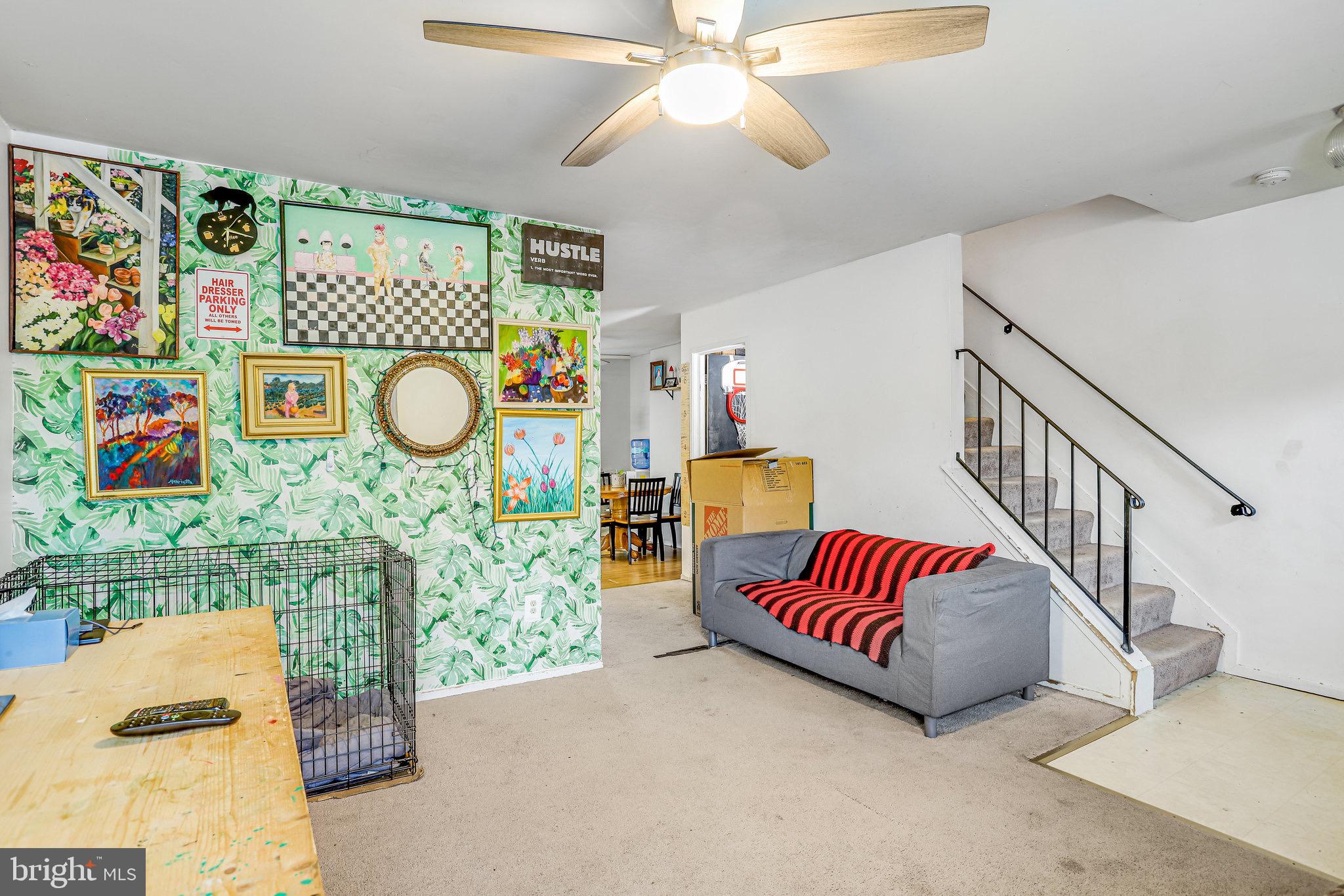 24 Mountaingate Drive Frederick, MD 21703 - Photo 7 of 32 a view of livingroom with furniture