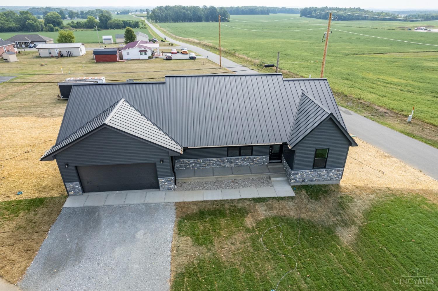 9309 Lovers Lane Road Leesburg, OH 45135 - Photo 2 of 36 Gallery Image 2