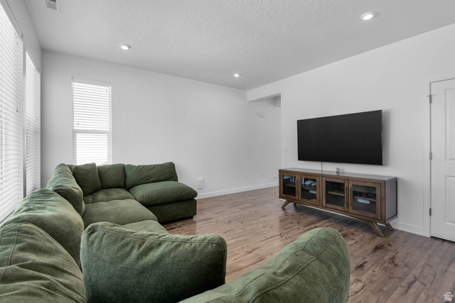 703 West 950 S Street Springville, UT 84663 - Photo 9 of 27