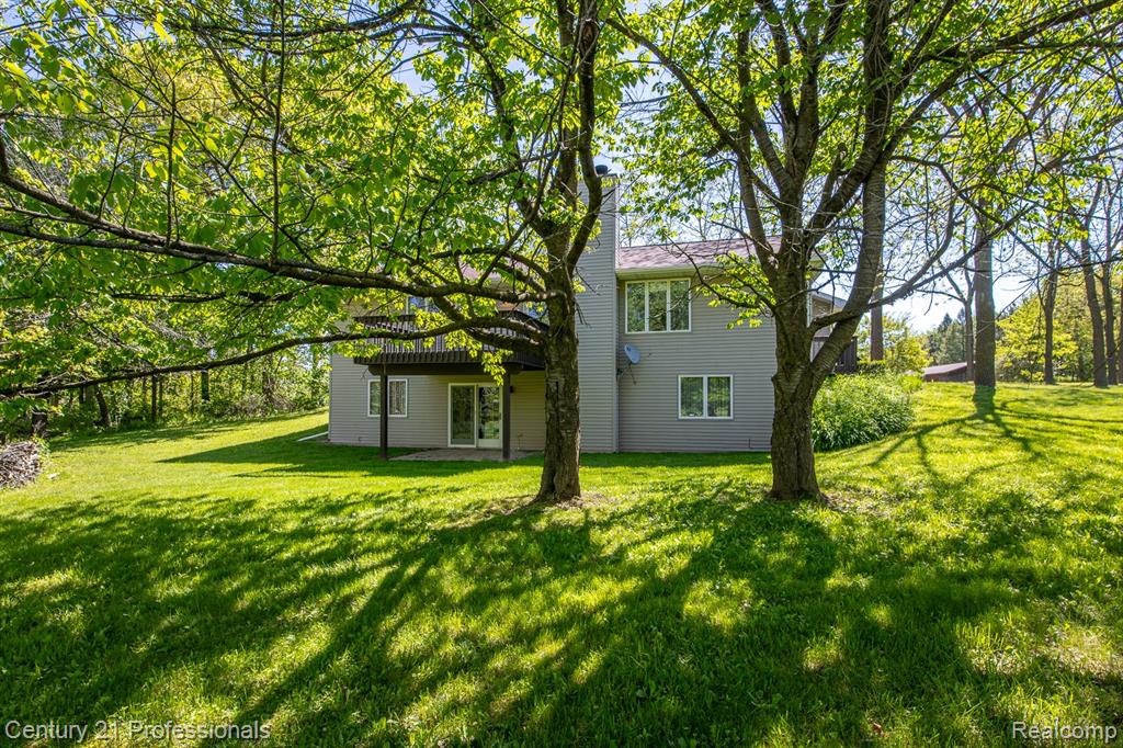 943 North Hacker Road Howell, MI 48843 - Photo 44 of 46