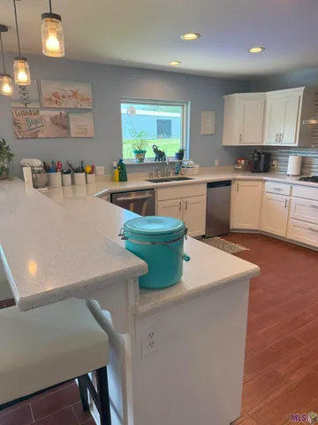 $590,000 | 301 Efferson Lane, Greensburg, LA 70441