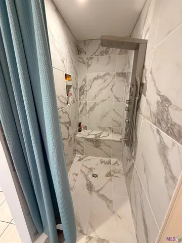 $590,000 | 301 Efferson Lane, Greensburg, LA 70441