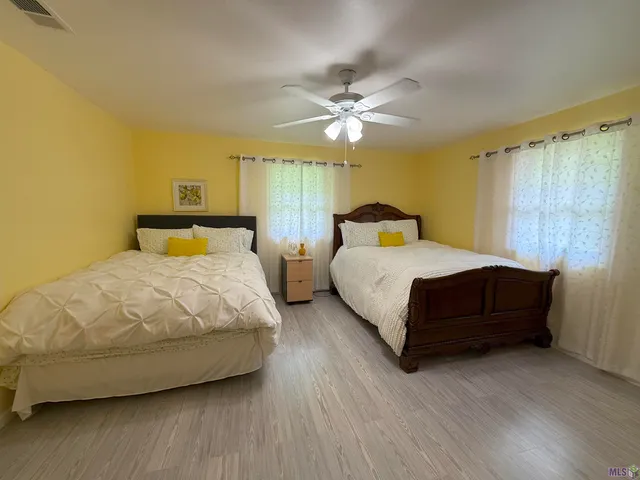 $590,000 | 301 Efferson Lane, Greensburg, LA 70441