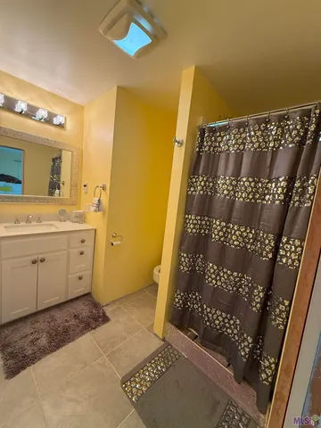 $590,000 | 301 Efferson Lane, Greensburg, LA 70441