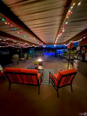 $590,000 | 301 Efferson Lane, Greensburg, LA 70441