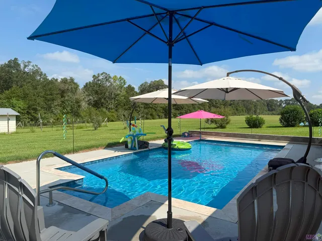 $590,000 | 301 Efferson Lane, Greensburg, LA 70441