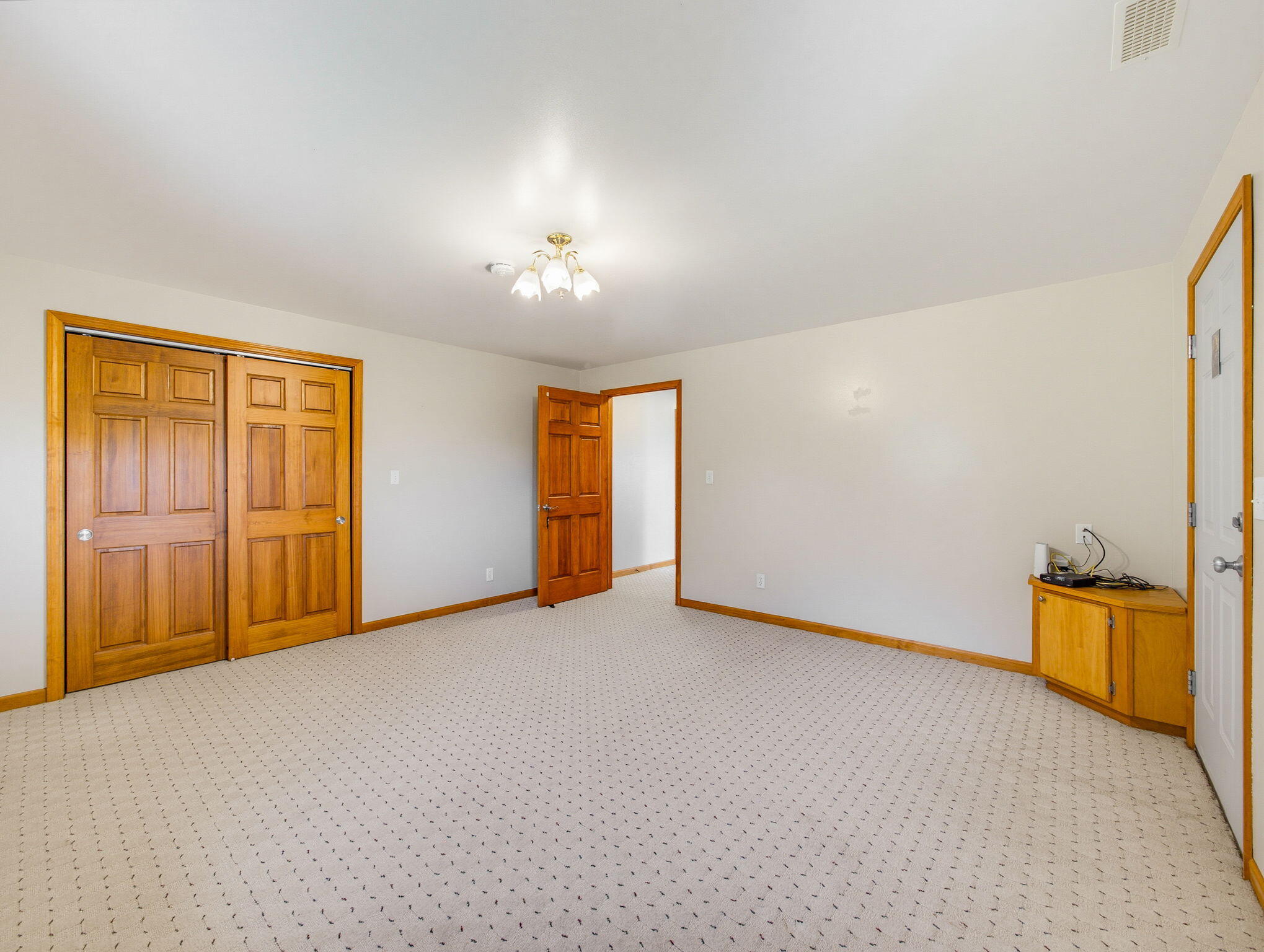 W225N3524 Wethersfield Road Pewaukee, WI 53072 - Photo 39 of 47 40-web-or-mls-w225n3524-wethersfield-rd