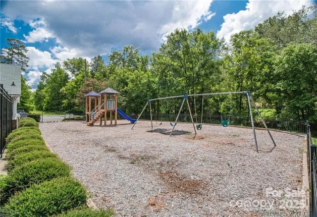 $357,000 | 10630 Northwoods Forest Drive, Charlotte, NC 28214