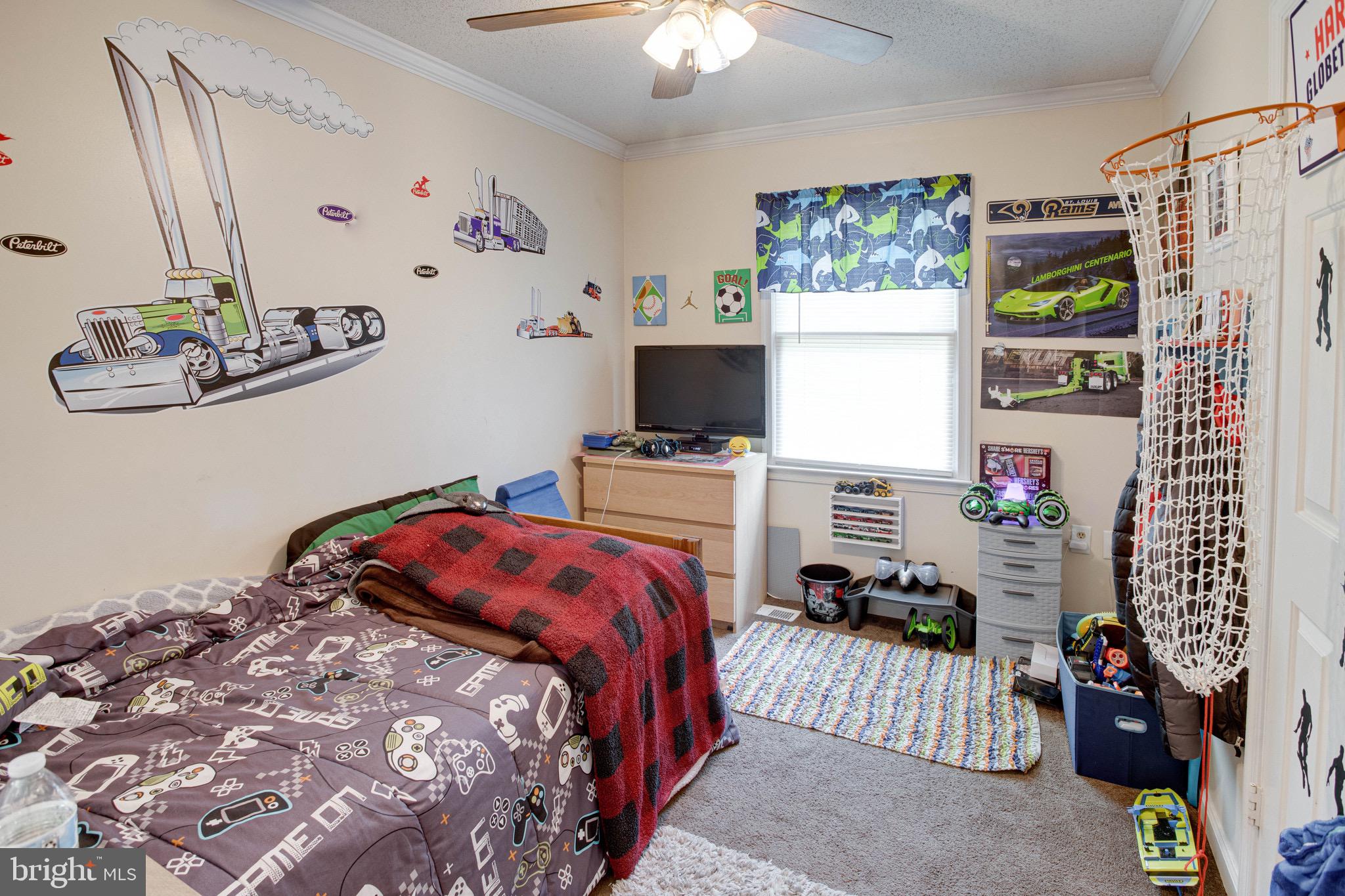 18343 Sharon Road Triangle, VA 22172 - Photo 21 of 46 Gallery Image 21