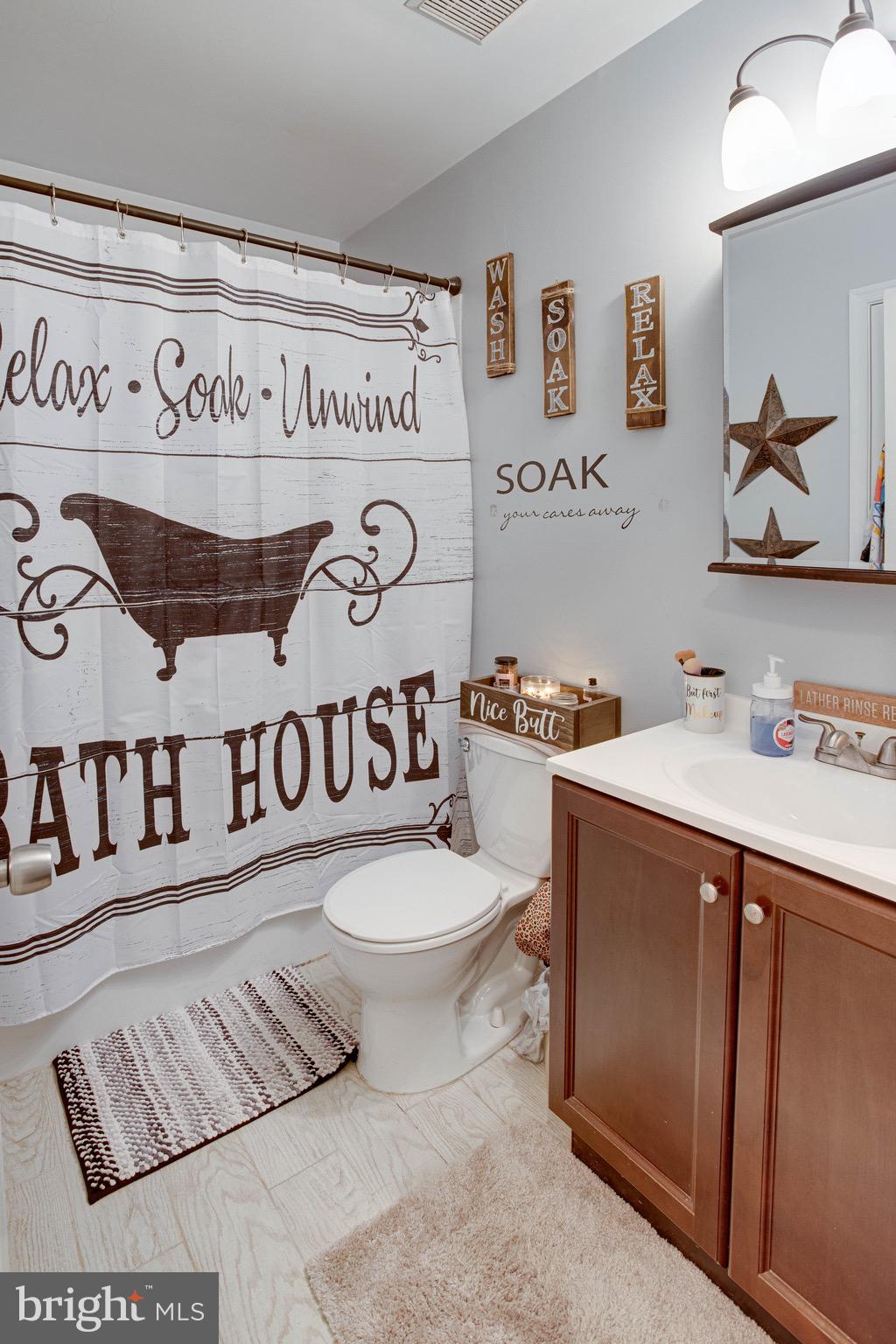 18343 Sharon Road Triangle, VA 22172 - Photo 22 of 46 Gallery Image 22