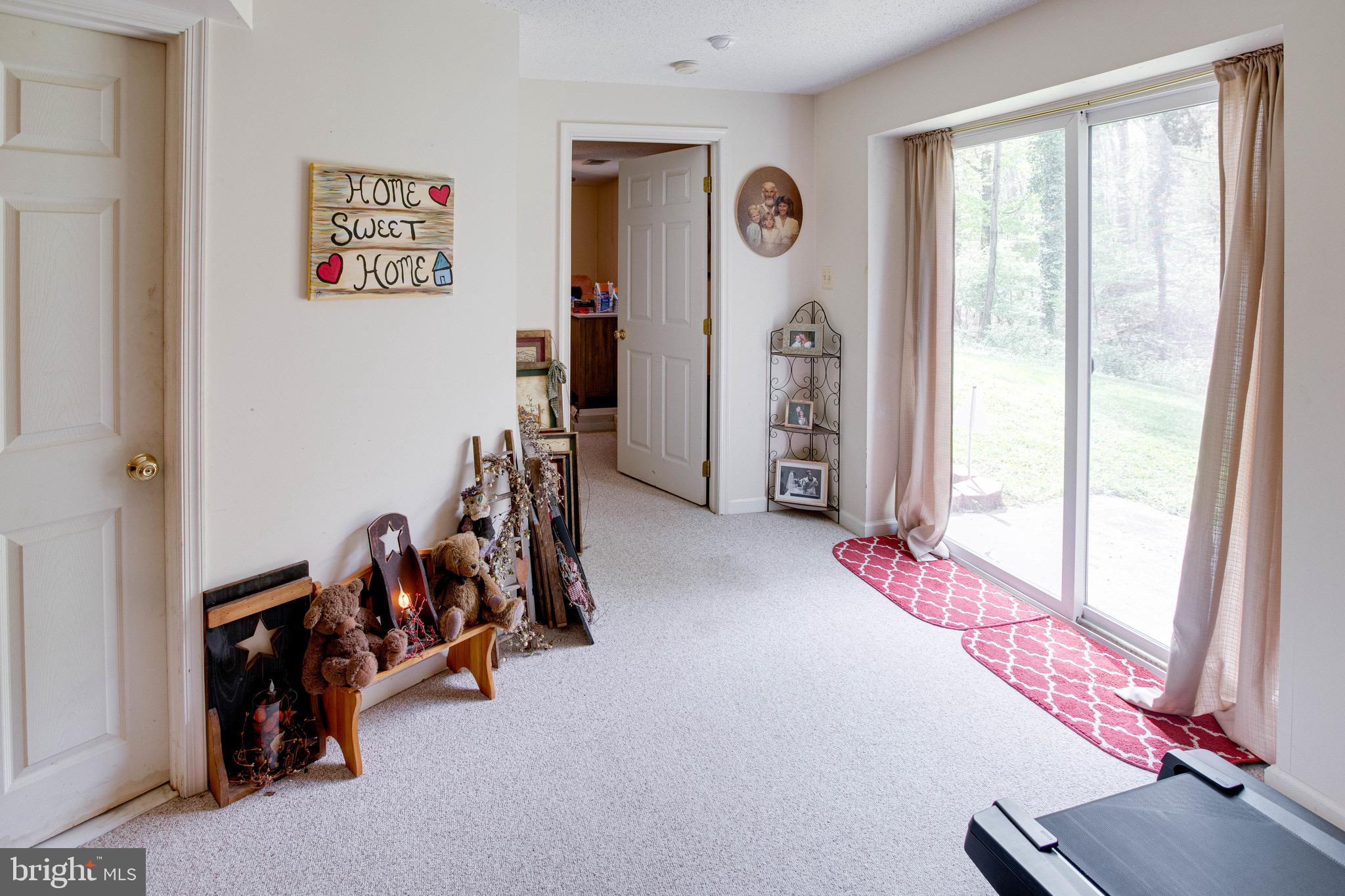 18343 Sharon Road Triangle, VA 22172 - Photo 29 of 46 Gallery Image 29