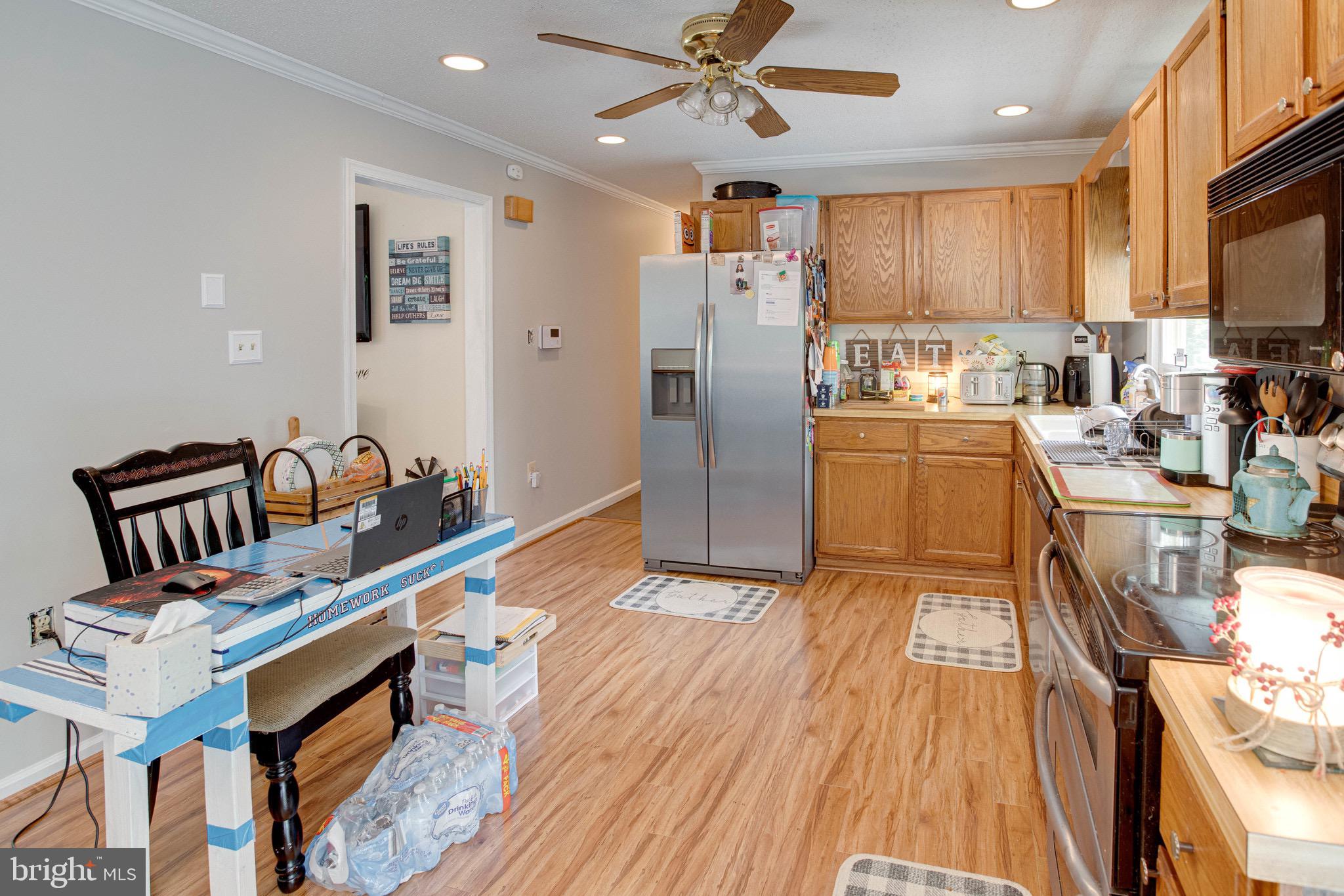 18343 Sharon Road Triangle, VA 22172 - Photo 10 of 46 Gallery Image 10