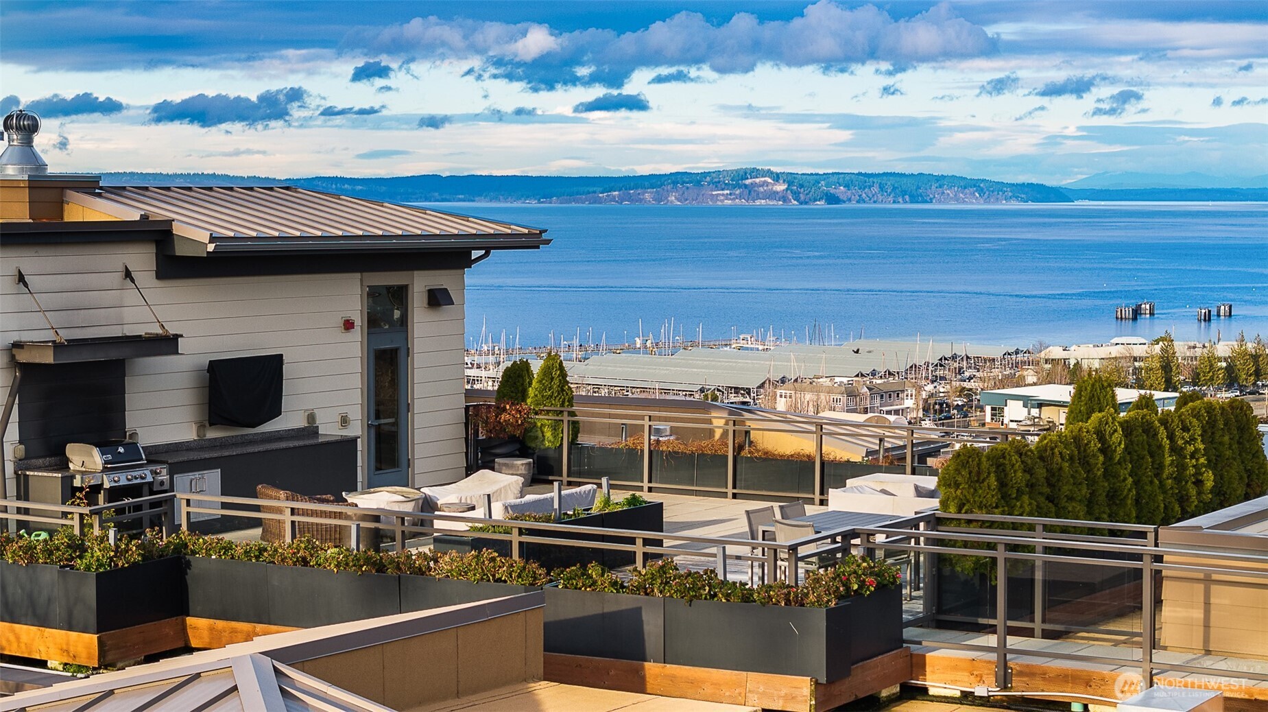 50 Pine Street, Unit 302 Edmonds, WA 98020 - Photo 35 of 40