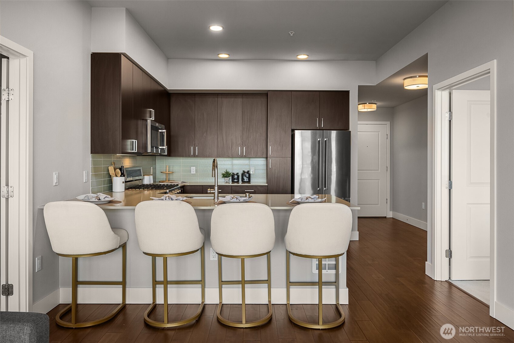 50 Pine Street, Unit 302 Edmonds, WA 98020 - Photo 10 of 40