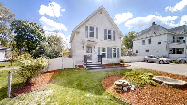 $449,000 | 19 High Street, Derry, NH 03038