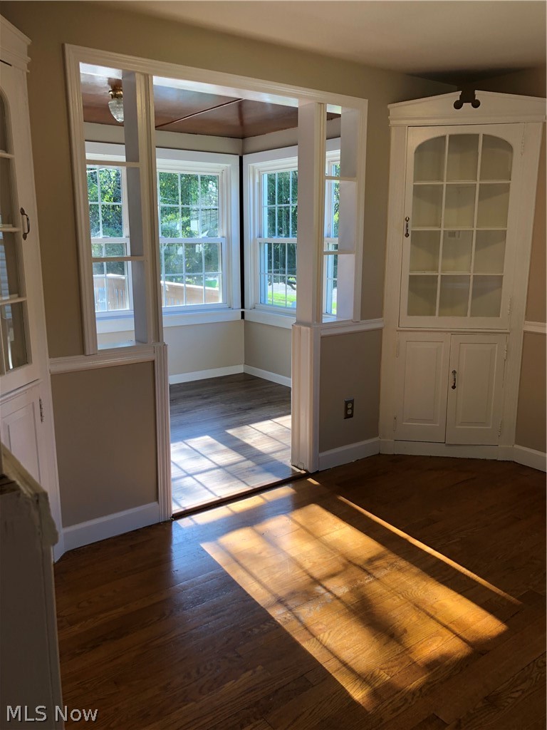 889 Phillips Road Northeast Massillon, OH 44646 - Photo 11 of 25 Gallery Image 11