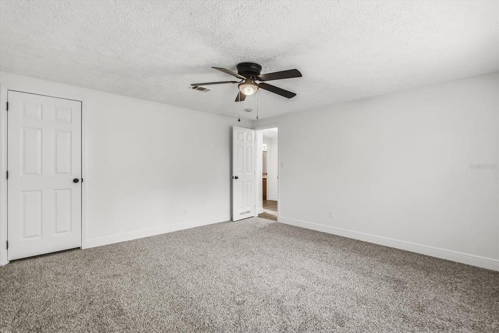 1785 Marsh Way Geneva, FL 32732 - Photo 36 of 40 a view of an empty room