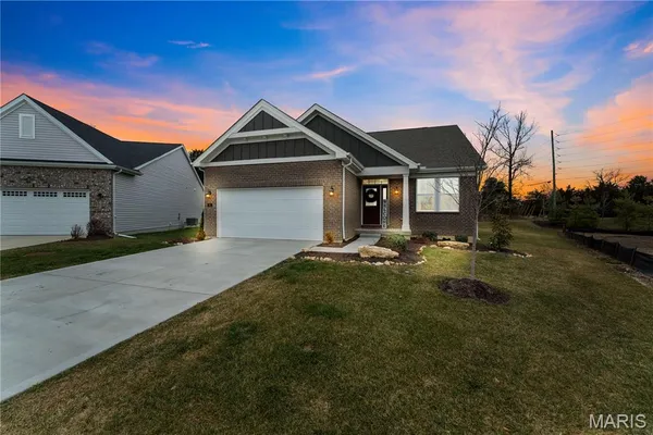 $425,000 | 5 Spinney Bough Court, Wentzville, MO 63385