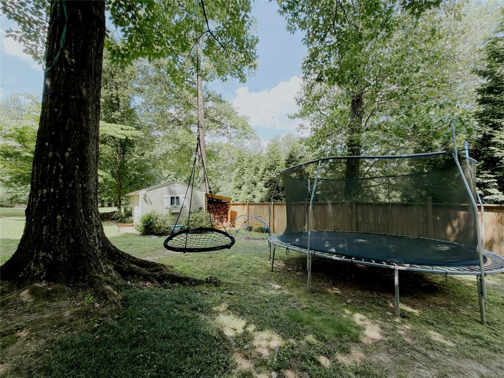 1664 Alderbrook Road Northeast Atlanta, GA 30345 - Photo 44 of 52