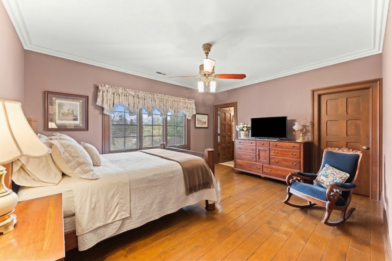 24W141 Hobson Road Naperville, IL 60540 - Photo 32 of 70