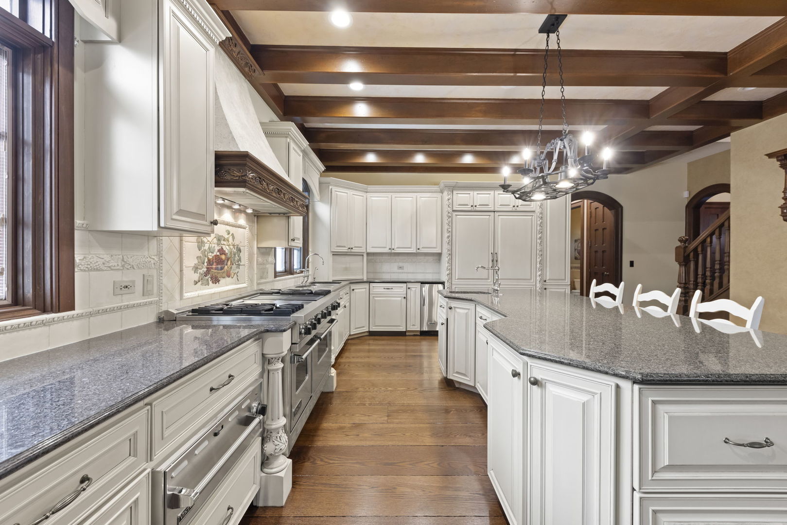 24W141 Hobson Road Naperville, IL 60540 - Photo 6 of 70