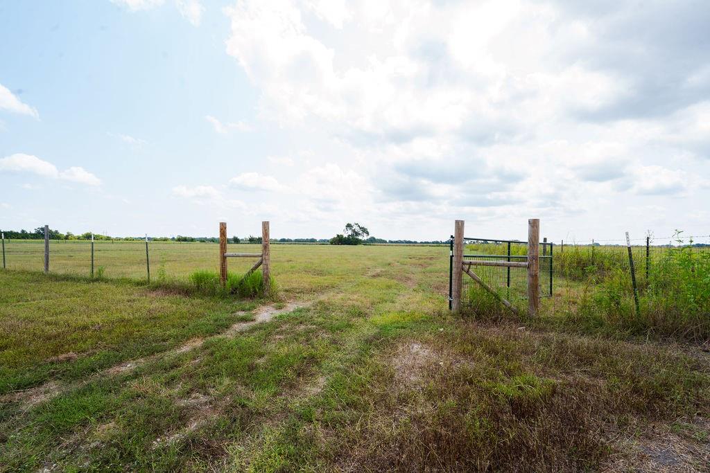 1901 Hunsucker Road Red Oak, TX 75152 - Photo 13 of 15 a view of a golf course with a garden