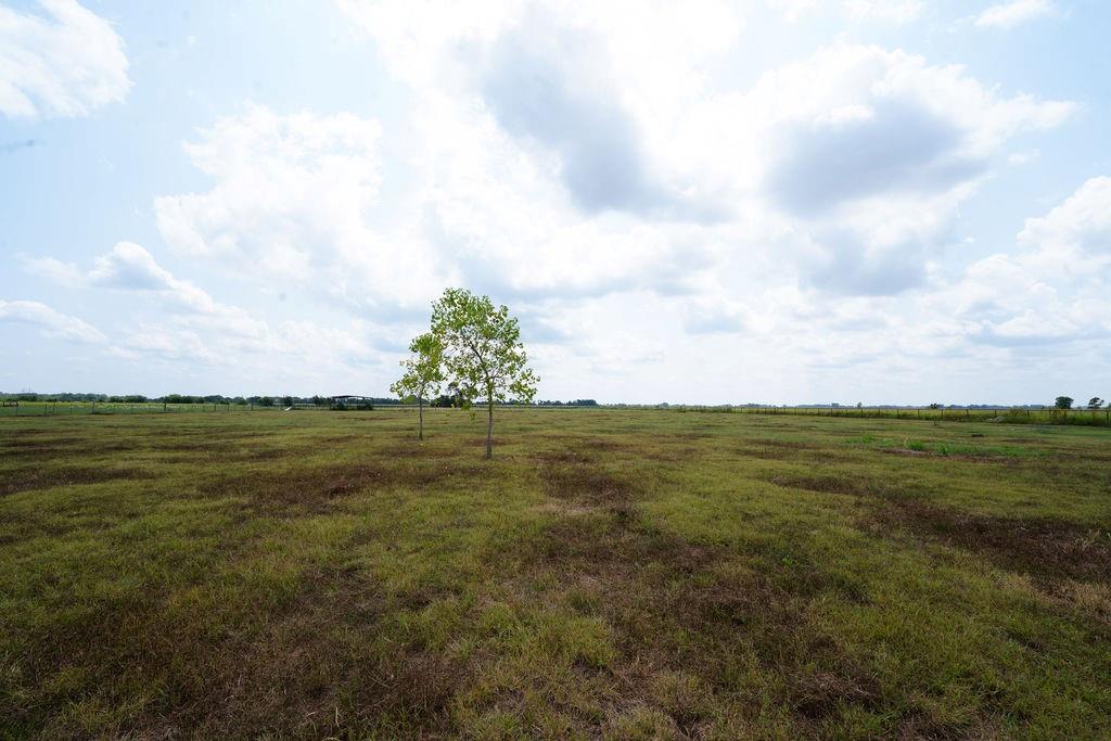 1901 Hunsucker Road Red Oak, TX 75152 - Photo 15 of 15 a view of an ocean and beach