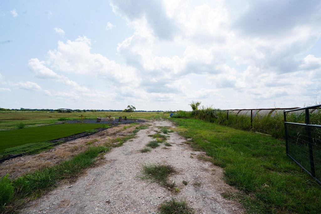 1901 Hunsucker Road Red Oak, TX 75152 - Photo 8 of 15 a view of a pathway with a yard