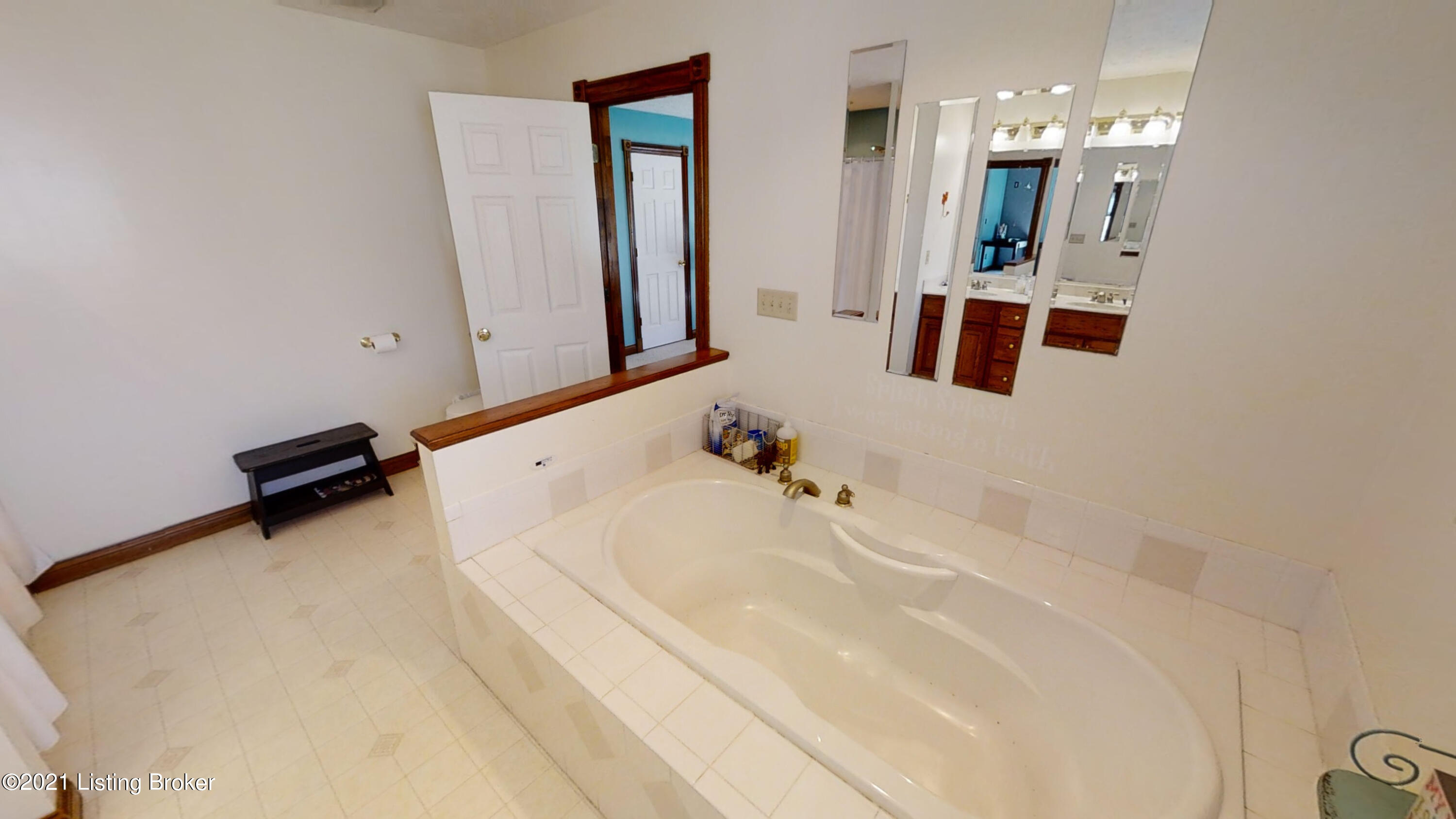 117 Tabb Road Cecilia, KY 42724 - Photo 28 of 70 117-Tabb-Rd-Cecilia-KY-42724-10192021_19