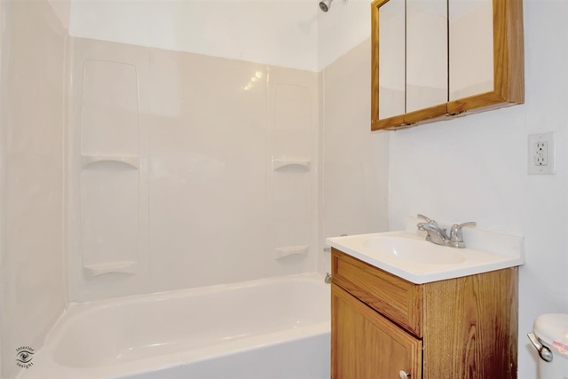 21207 Maple Street Matteson, IL 60443 - Photo 11 of 24
