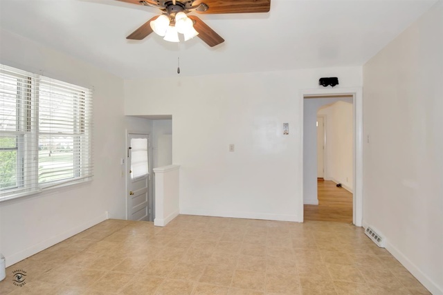 21207 Maple Street Matteson, IL 60443 - Photo 8 of 24
