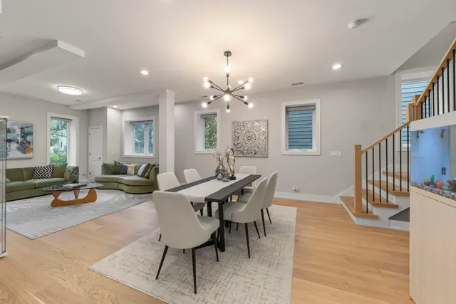 $1,250,000 | 1126 Pitner Avenue, Evanston, IL 60202