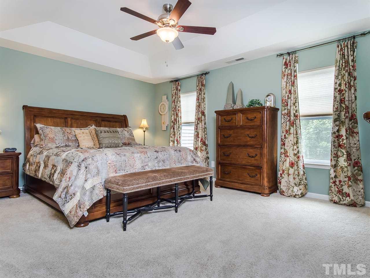 2433 Swans Rest Way Raleigh, NC 27606 - Photo 14 of 22