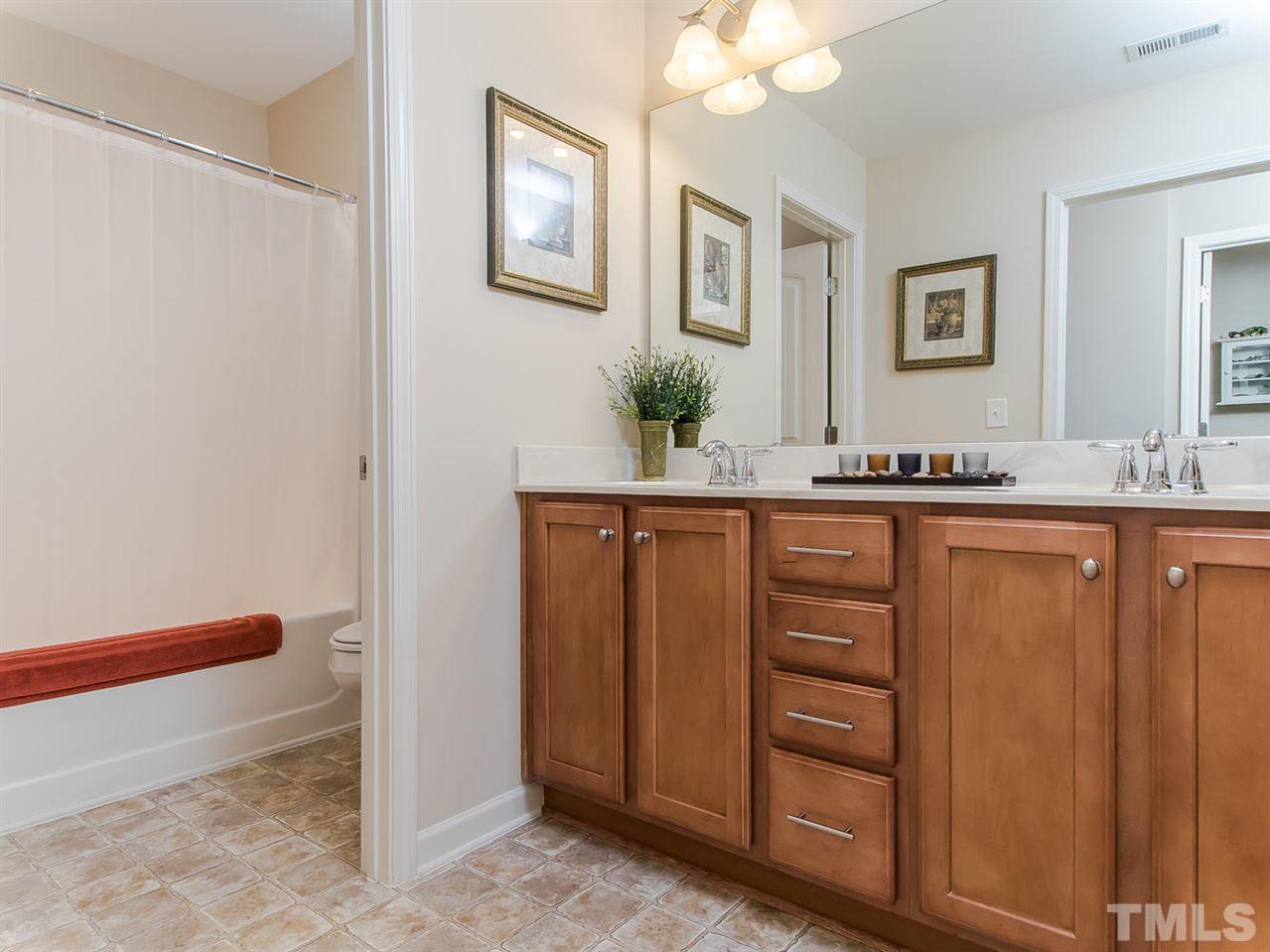 2433 Swans Rest Way Raleigh, NC 27606 - Photo 18 of 22