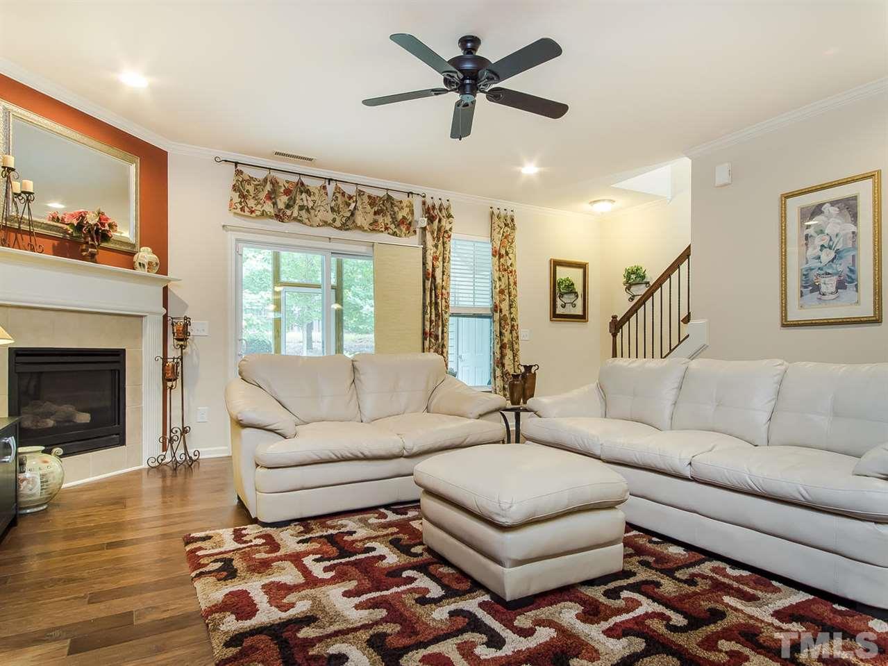 2433 Swans Rest Way Raleigh, NC 27606 - Photo 10 of 22