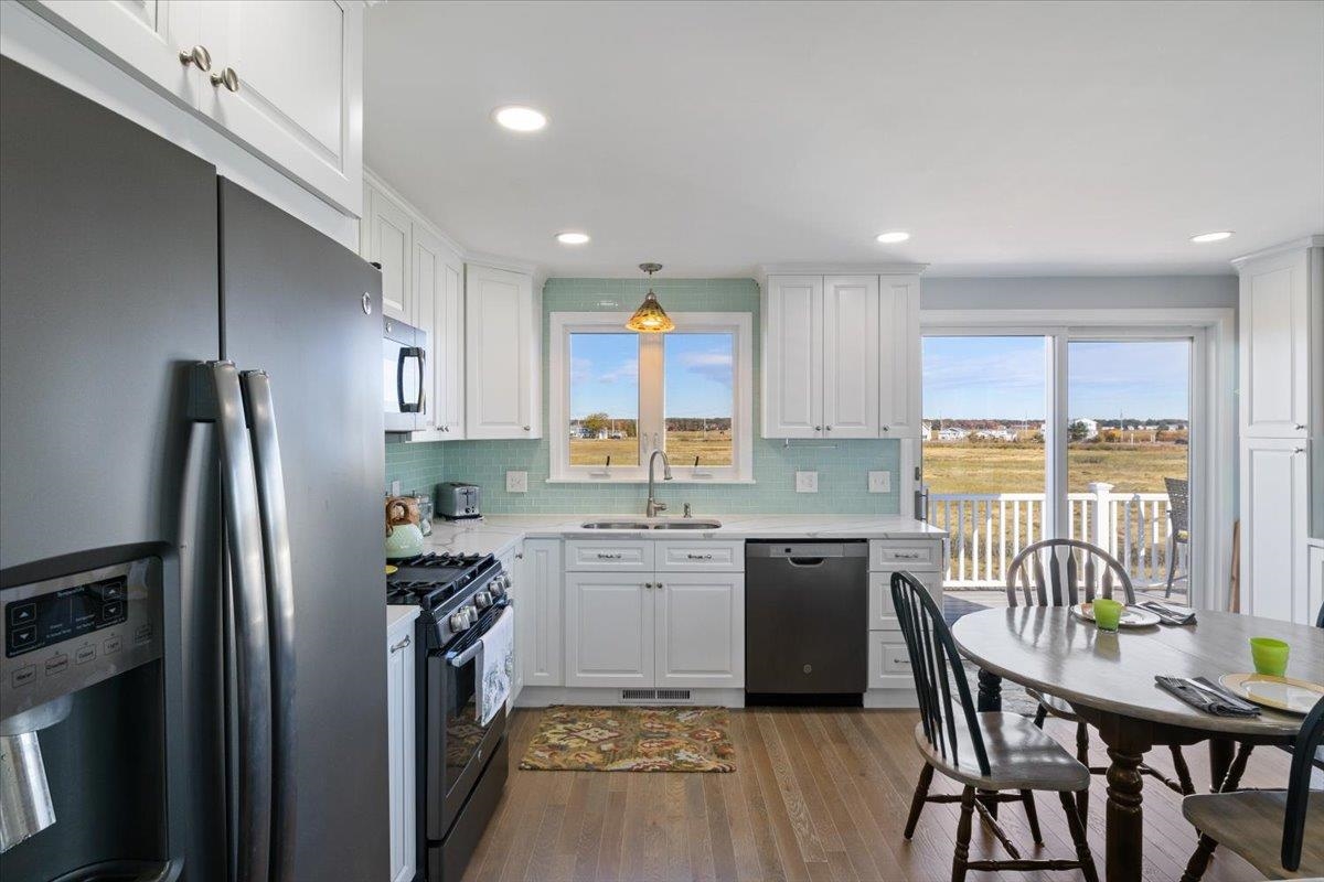72 Island Path Hampton, NH 03842 - Photo 21 of 38 Gallery Image 21