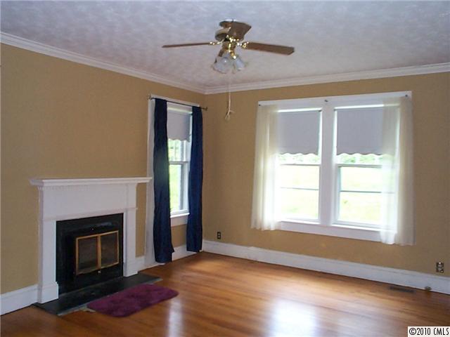 2511 Robinson Road Newton, NC 28658 - Photo 8 of 16 Gallery Image 8