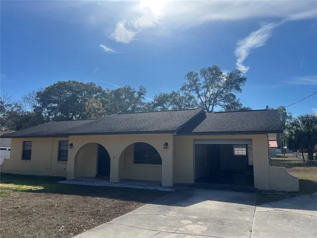 $1,600 | 2330 Northeast 41st Street, Ocala, FL 34479